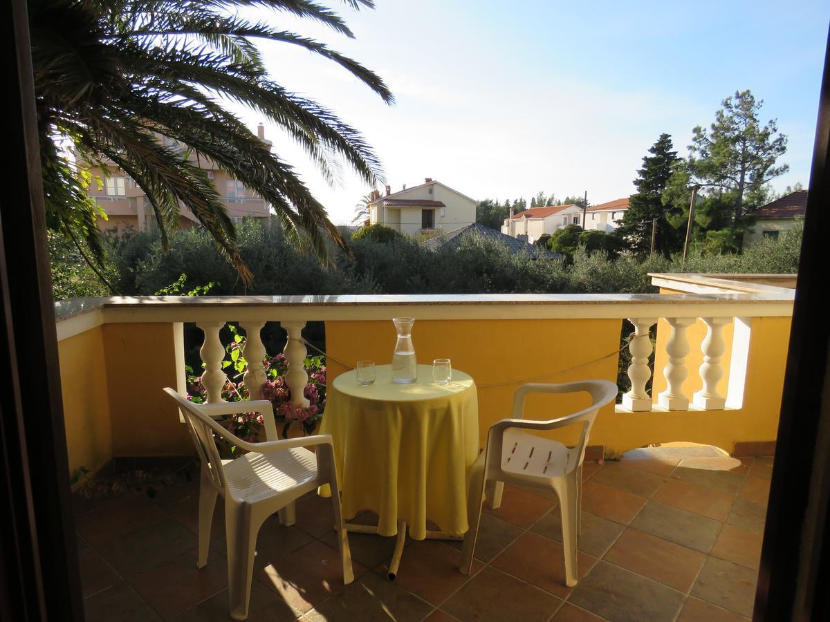 Apartments Palma Novalja Exterior photo