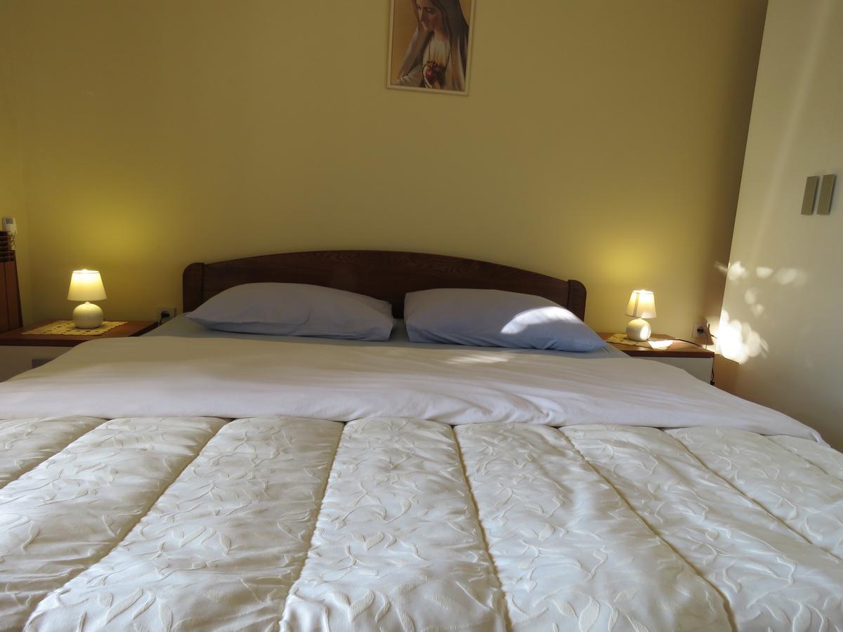 Apartments Palma Novalja Room photo